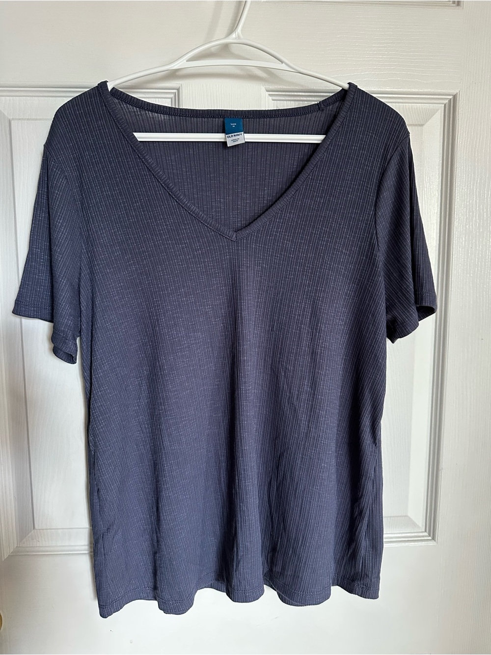 Old navy Luxe Vneck ribbed tshirt
